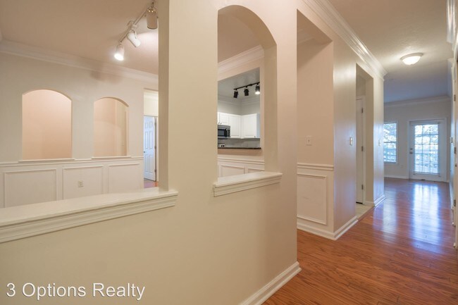 Building Photo - 4101 Westchester Rdg NE