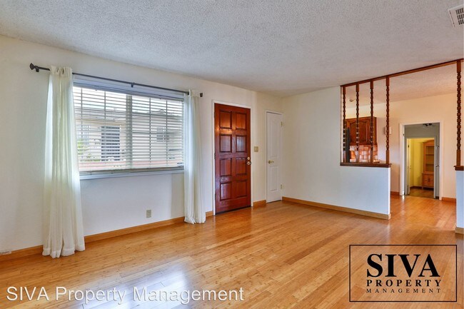 Foto del edificio - 1563-1563 Mt Pleasant Rd