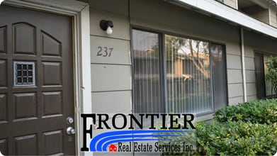 Building Photo - 237 E Upjohn Ave