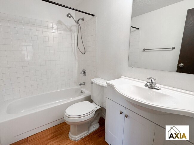 Building Photo - Cozy 2BD/1BA Home in Great Location!