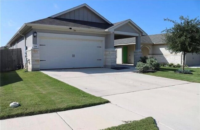 Building Photo - 201 McFarland St