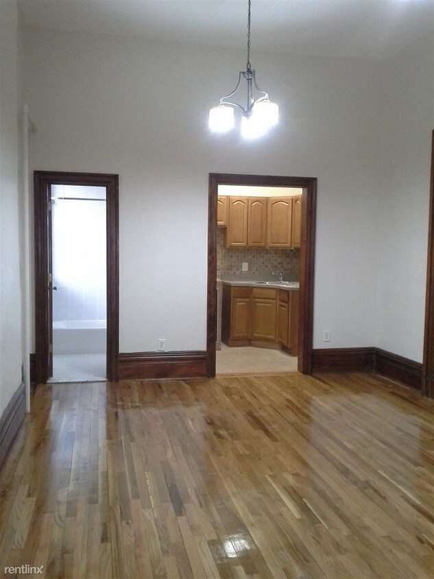 Foto principal - 471 Clinton Ave