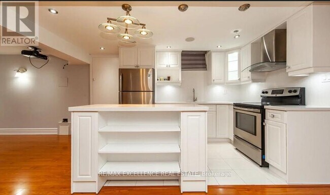 Building Photo - 3262 Crimson King Cir