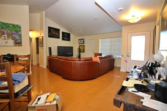 Building Photo - 942 Wood Sorrel Dr