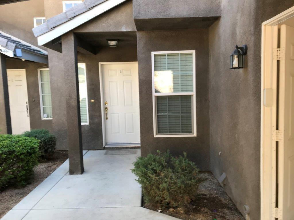 13300 Spring Valley Pkwy, Victorville, CA 92395 Townhome Rentals in Victorville CA