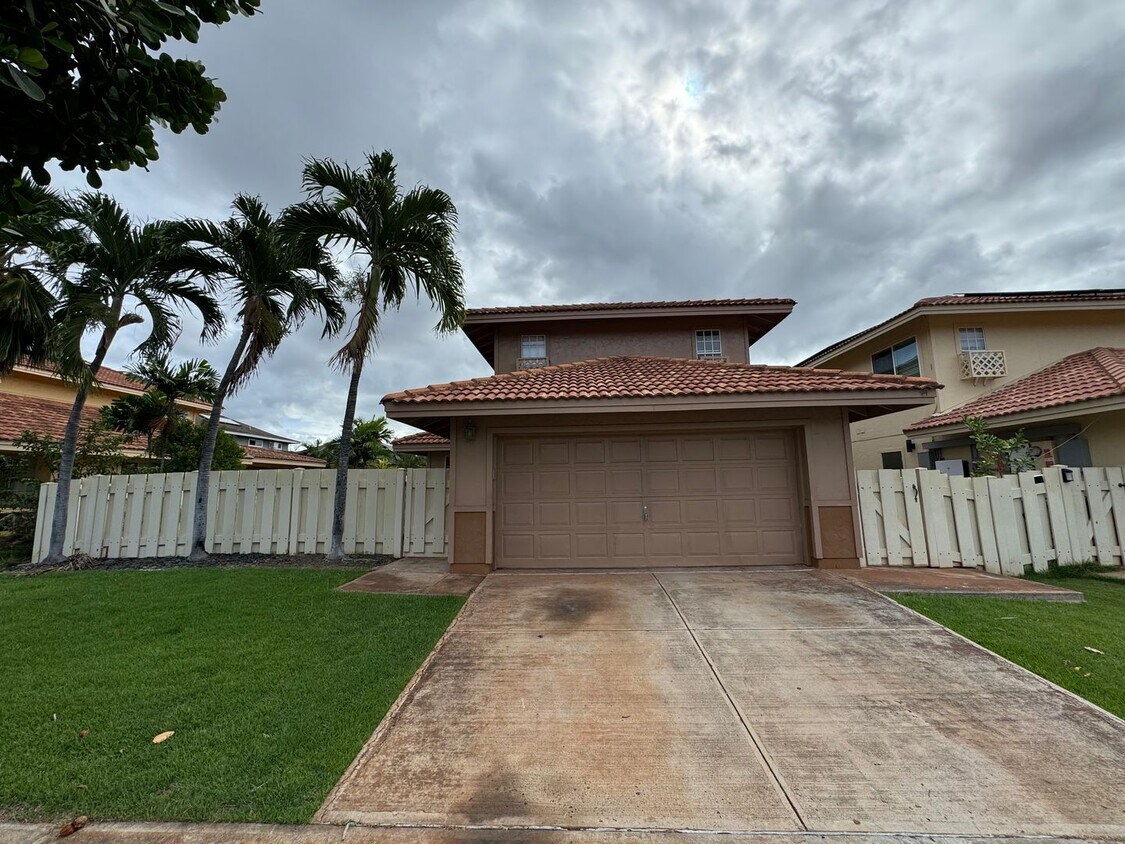 Primary Photo - For Rent - [Aeloa] 91-1025 Hoomaliu St.