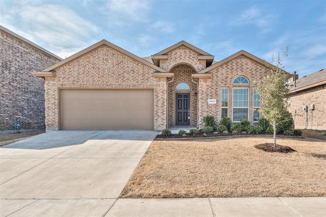 Foto principal - 6013 Comanche Peak Dr