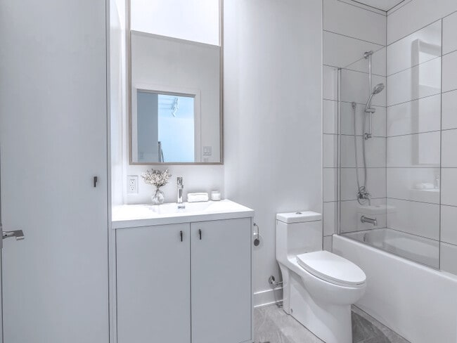 Building Photo - McCord Condo rentals Sud Ouest