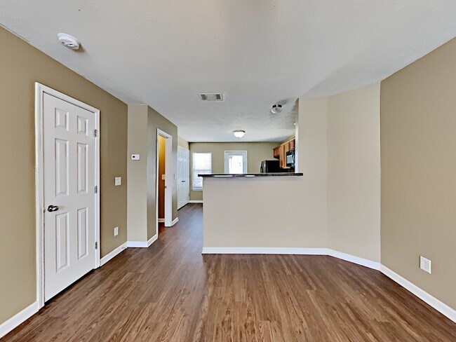 Building Photo - 6048 Cullen Drive