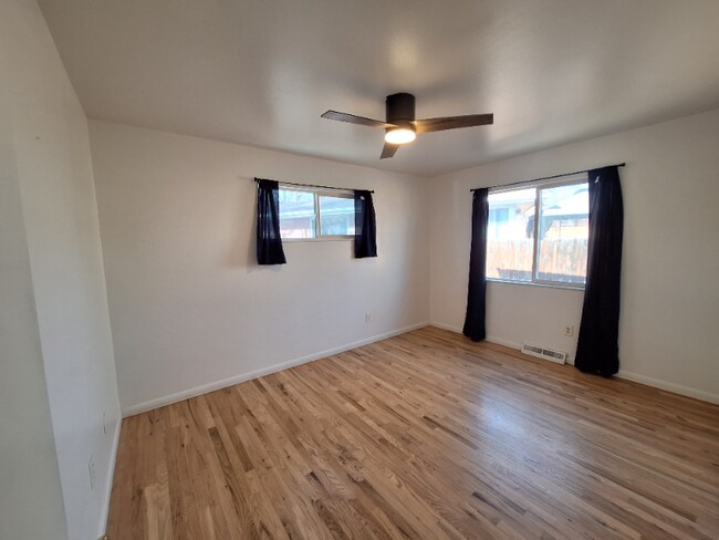 Foto del edificio - 2172 Reed Dr