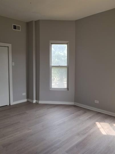 Foto del edificio - 5632 S Lowe Ave
