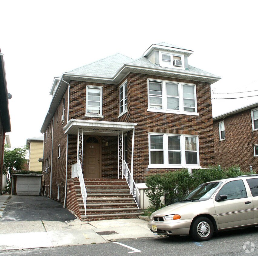Primary Photo - 521 73rd St