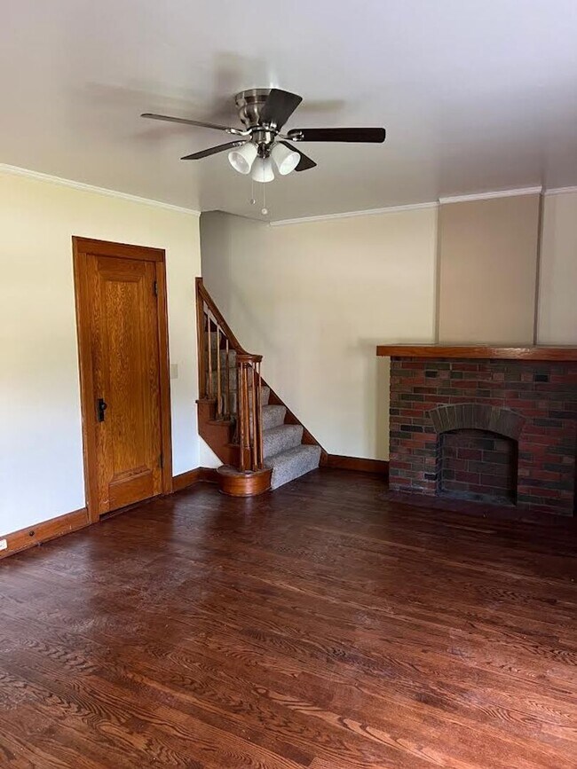 Foto del edificio - 453 E Kline St