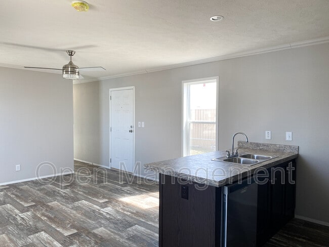 Building Photo - 87 Jerry Dr