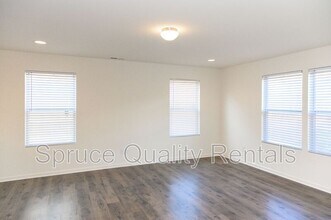 Building Photo - 1541 Mariners Ct