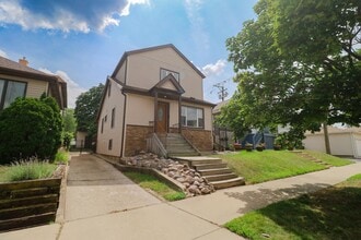 Building Photo - 6341 W Eddy St