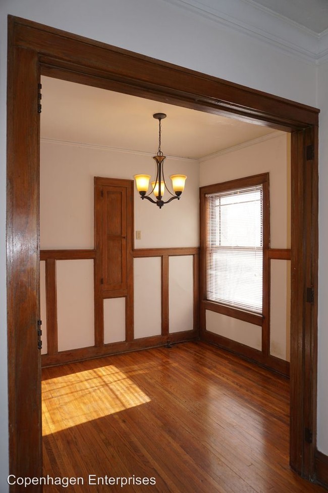 Building Photo - 3518 Nicollet Ave