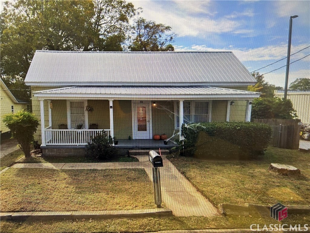 Foto principal - 134 S Chase St