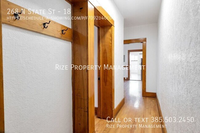 Building Photo - Rare Capitol Estates 2 Bedroom
