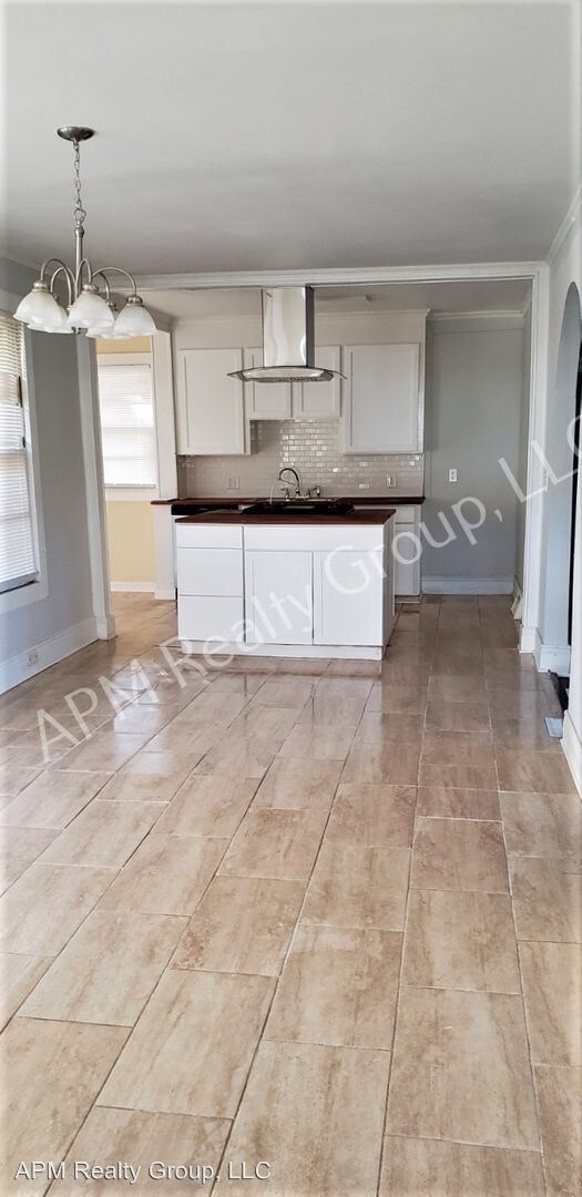 Foto del edificio - 3 br, 2 bath House - 2009 Holland Street