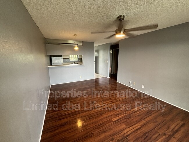 Building Photo - 92-1045-1045 Lalahi St