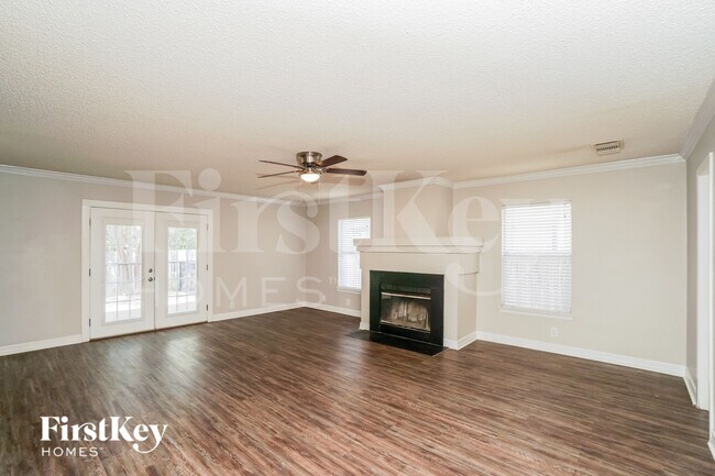 Foto del edificio - 14219 N Hills Village Dr