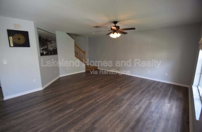 Foto del edificio - 5456 River Rock Rd