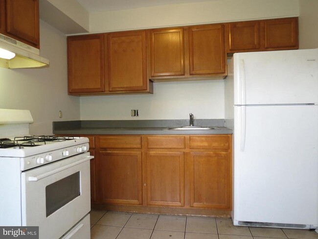 Foto del edificio - 357 N Broad St