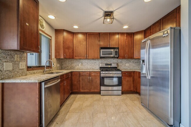 Foto del edificio - 933 W Essex Pl