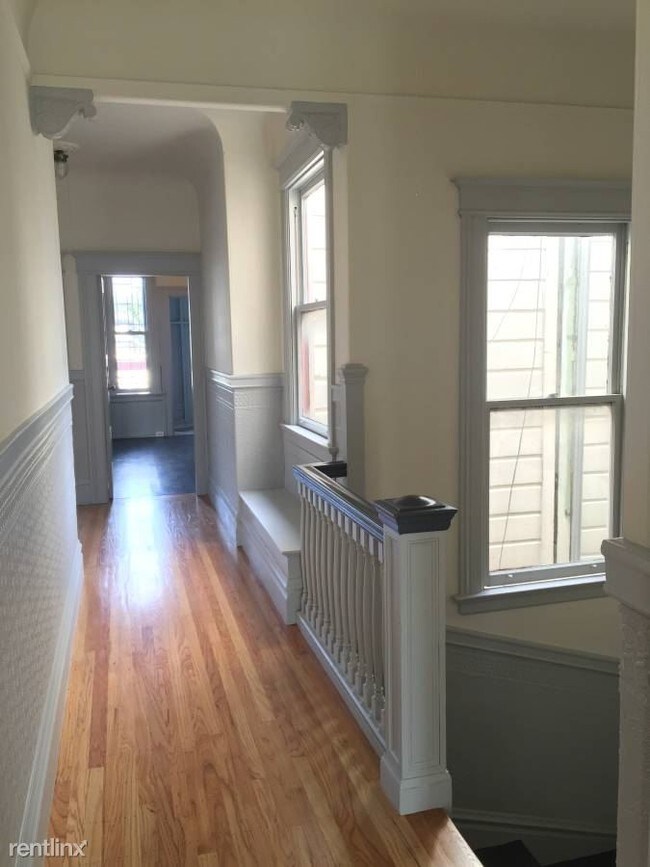 Foto del edificio - 2479 Folsom St