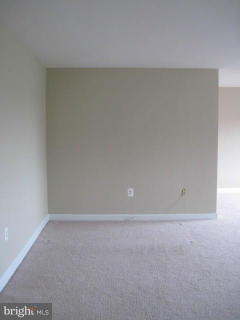 Building Photo - 1200 S Arlington Ridge Rd