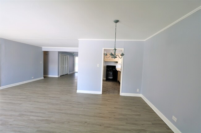 Foto del edificio - 351 Waverly St