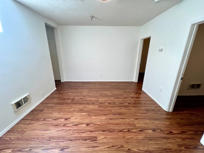 Building Photo - 2 Bedroom Apartment in the Heart of Tacoma
