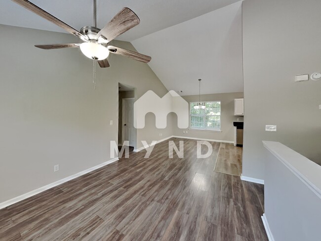 Building Photo - 1066 Bridle Creek Dr