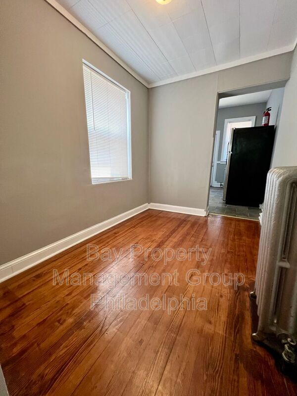 Building Photo - 2657 Braddock St