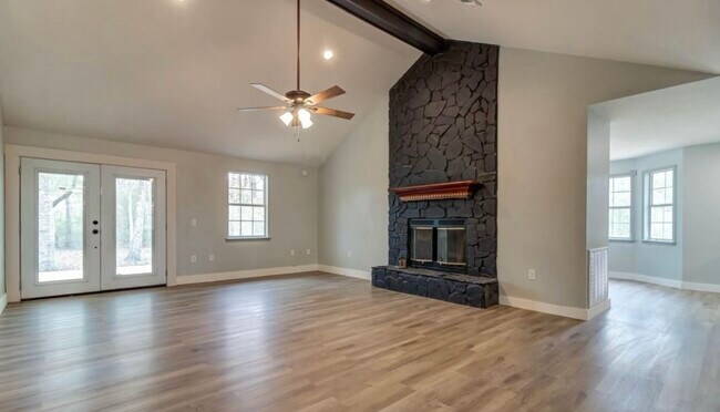 Building Photo - 12522 Wolf River Rd