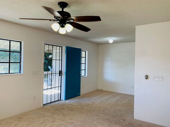 Foto del edificio - Great 2bd/1ba unit with 2 parking stalls at Pae Ko Gardens in Kapolei