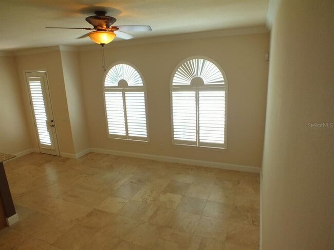 Foto del edificio - 616 2nd St N