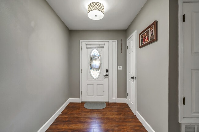 Building Photo - 613 Caribbean Way