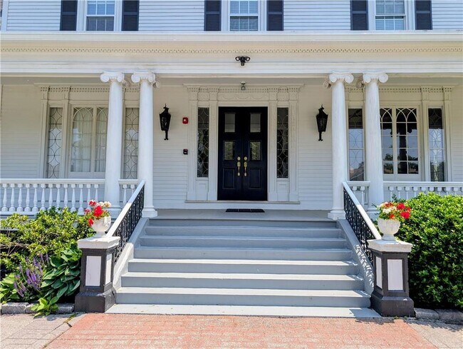 Building Photo - 412 Bellevue Ave