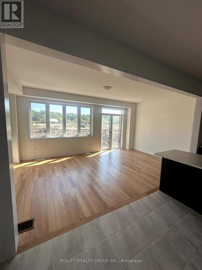 Building Photo - 41 Canvas Crescent