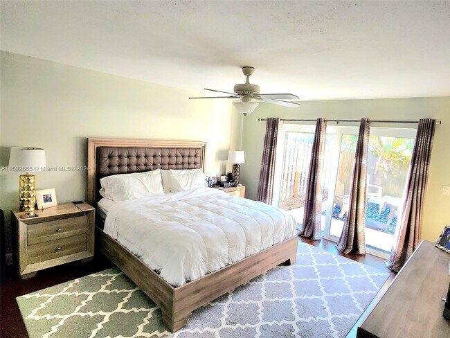 Foto del edificio - 6136 NW 183rd Terrace