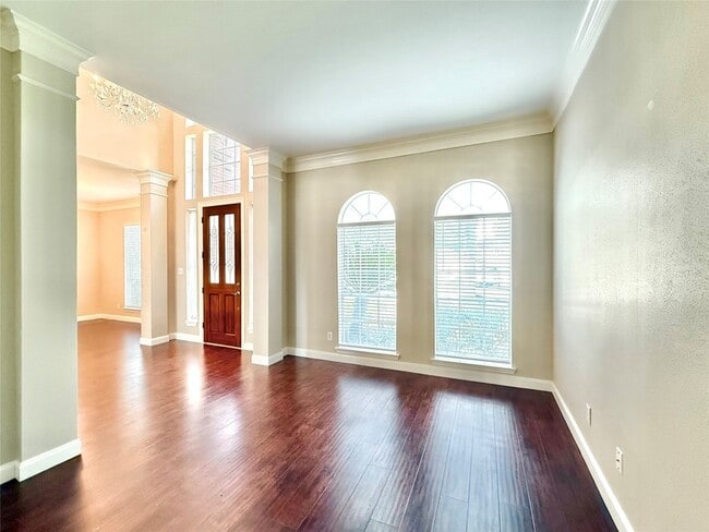 Building Photo - 4707 Gladesdale Park Ln