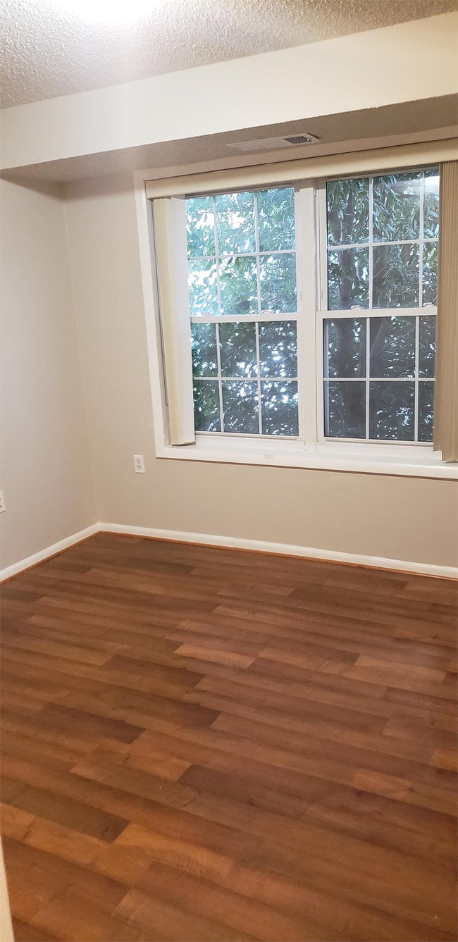 Photo - 3817 Swann Rd Townhome