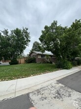 Building Photo - 800 S Lashley Ln