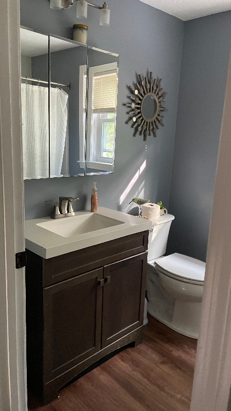 Foto del edificio - 53 Holmes Dr