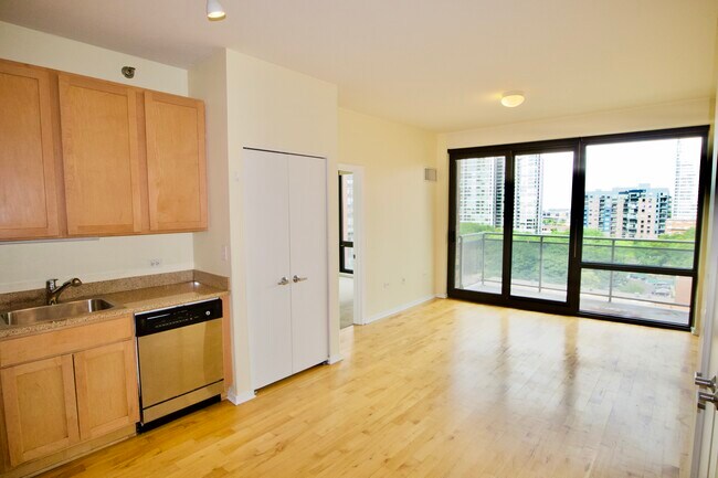 Foto del edificio - 1 E 8th St