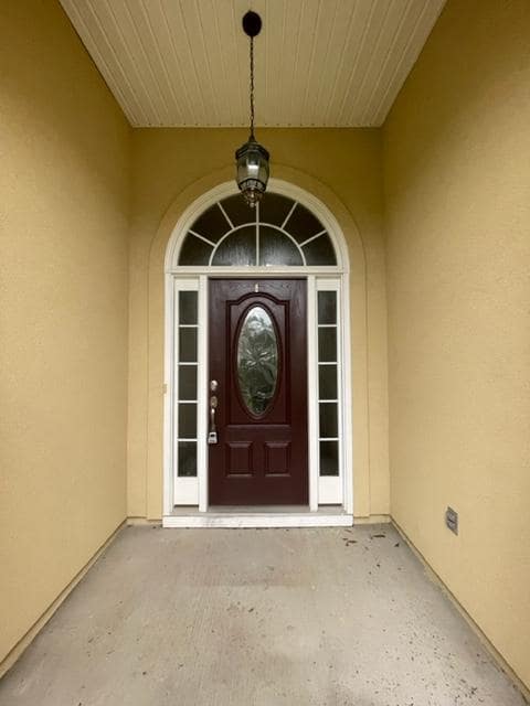 Building Photo - 348 Vesta Dr