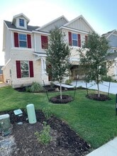 Building Photo - 1616 Holly Lk Dr