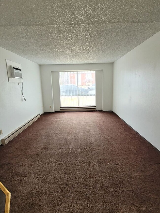 Foto del edificio - 1043 W Rose Ave